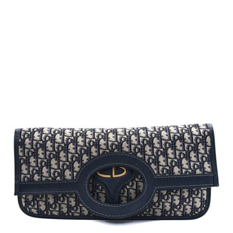 dior oblique folding clutch|free Dior clutch.